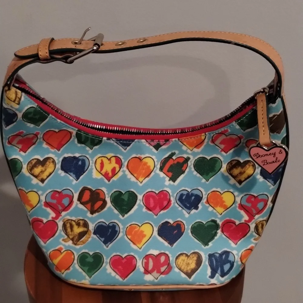 Dooney & Bourke Heart Hobo Vintage Coated Canvas Multi Color Bag And Zipper GUC - Picture 1 of 16